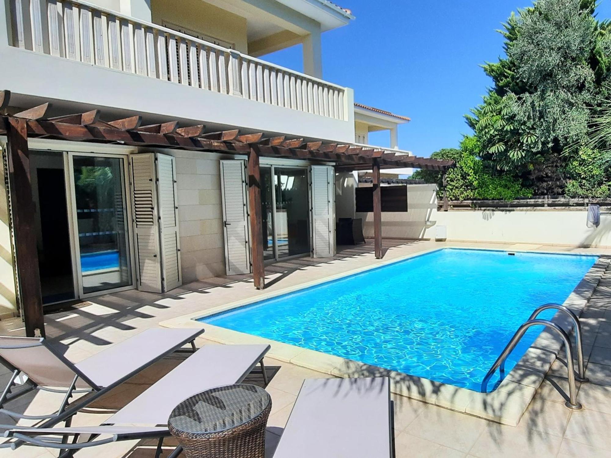 Villa Larnaca Bay Resort Ворокліні Екстер'єр фото